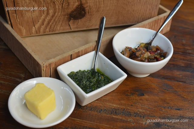 Manteiga, gremolatta e berinjela - Mangiare Gastronomia
