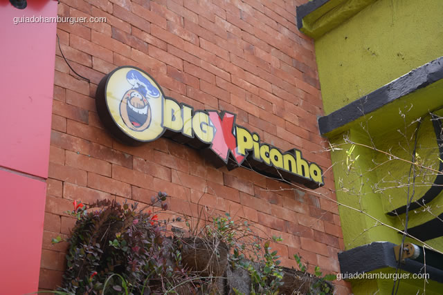 Fachada e logo - Big X Picanha