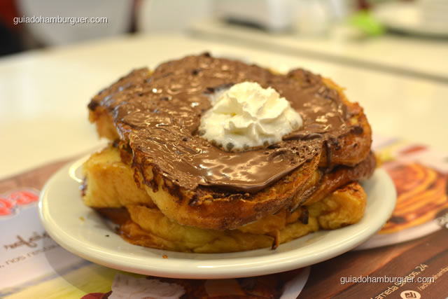 Nutella French Toast: brioche preparados com a mistura de french toas e Nutella - Achapa