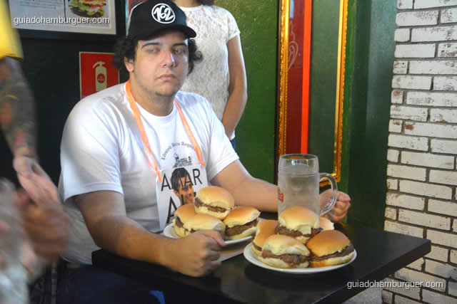 Melhor não olhar o que tem pela frente - Torneio Devoradores 162