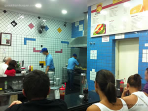 Ambiente depois da reforma - Hambúrguer do Seu Oswaldo