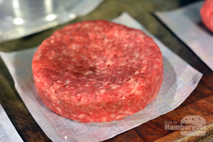 Hambúrguer moldado - Receita hamburguer perfeito caseiro e profissional