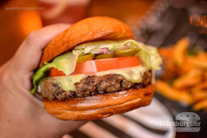 Belo cheese salada - Between Buns