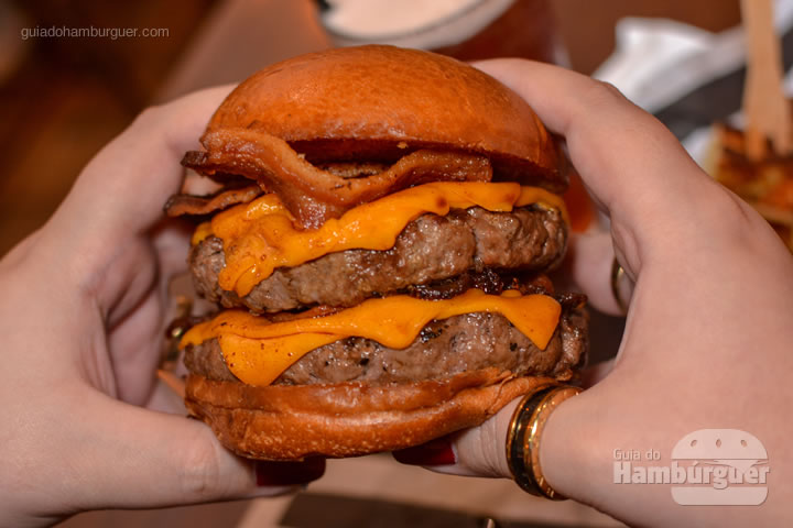 OMG - Between Buns