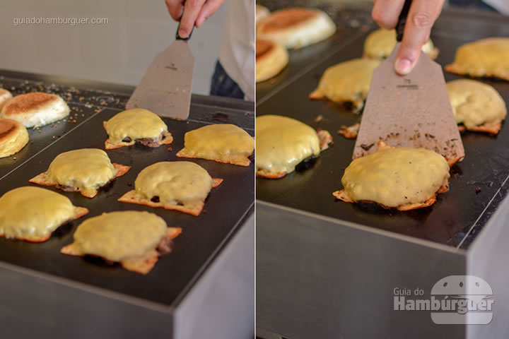 Hora de montar o cheeseburger - Chapa para hambúrguer vitrocerâmica Plana da Evo Pro