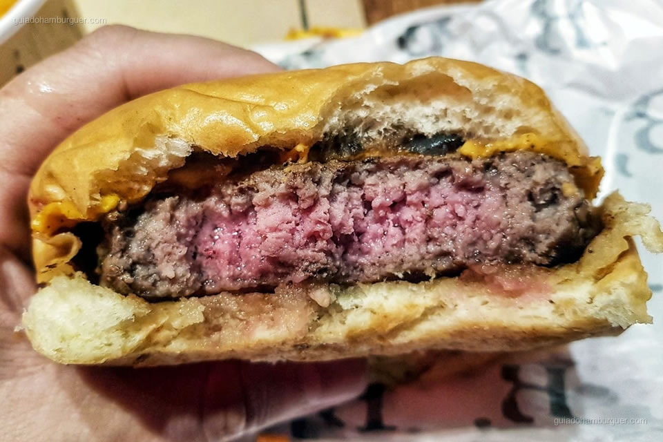 16º B, de Burger - As melhores hamburguerias do Rio de Janeiro