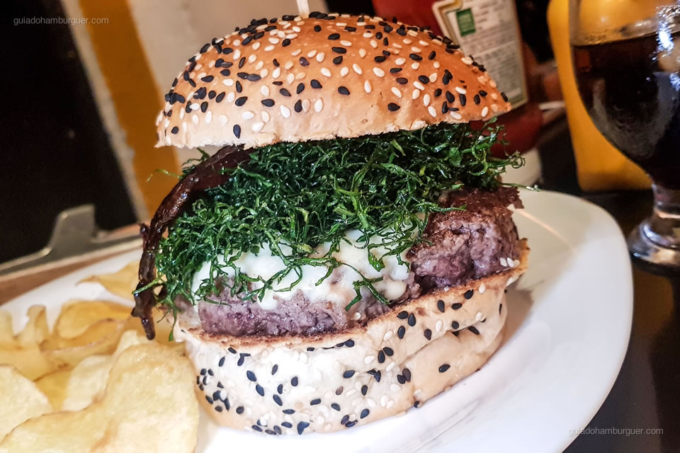 13º Tchambows Burger - As melhores hamburguerias de Belo Horizonte