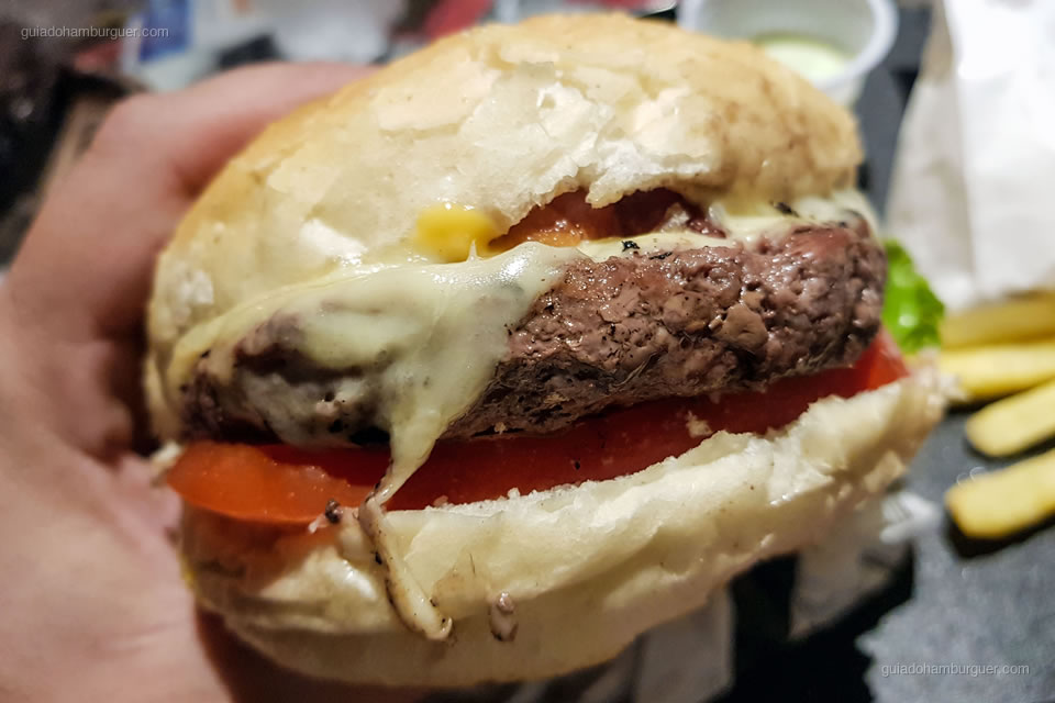 07º Maxx Burger Express - As melhores hamburguerias de Vitória e Vila Velha