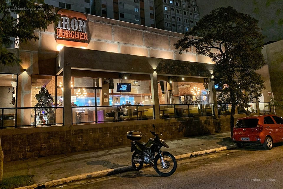 Fachada - Iron Burguer - Tatuapé - São Paulo