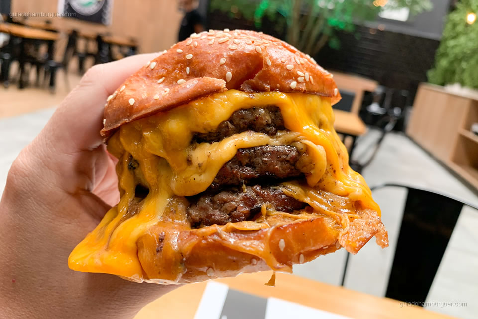 Triplo - Burger Shop - Vila Olímpia - São Paulo